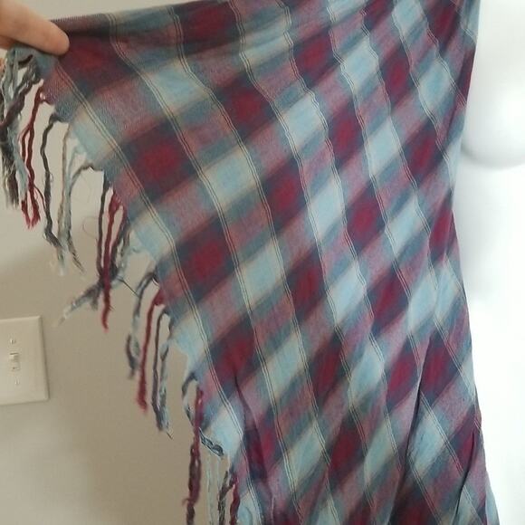 En Creme Plaid Open front Cardigan with Fringe - Picture 5 of 12